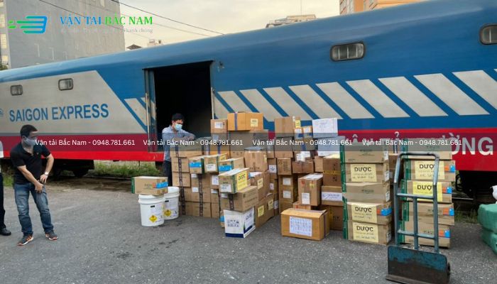 Gửi hàng từ Hà Nội đi An Giang bằng tàu hỏa